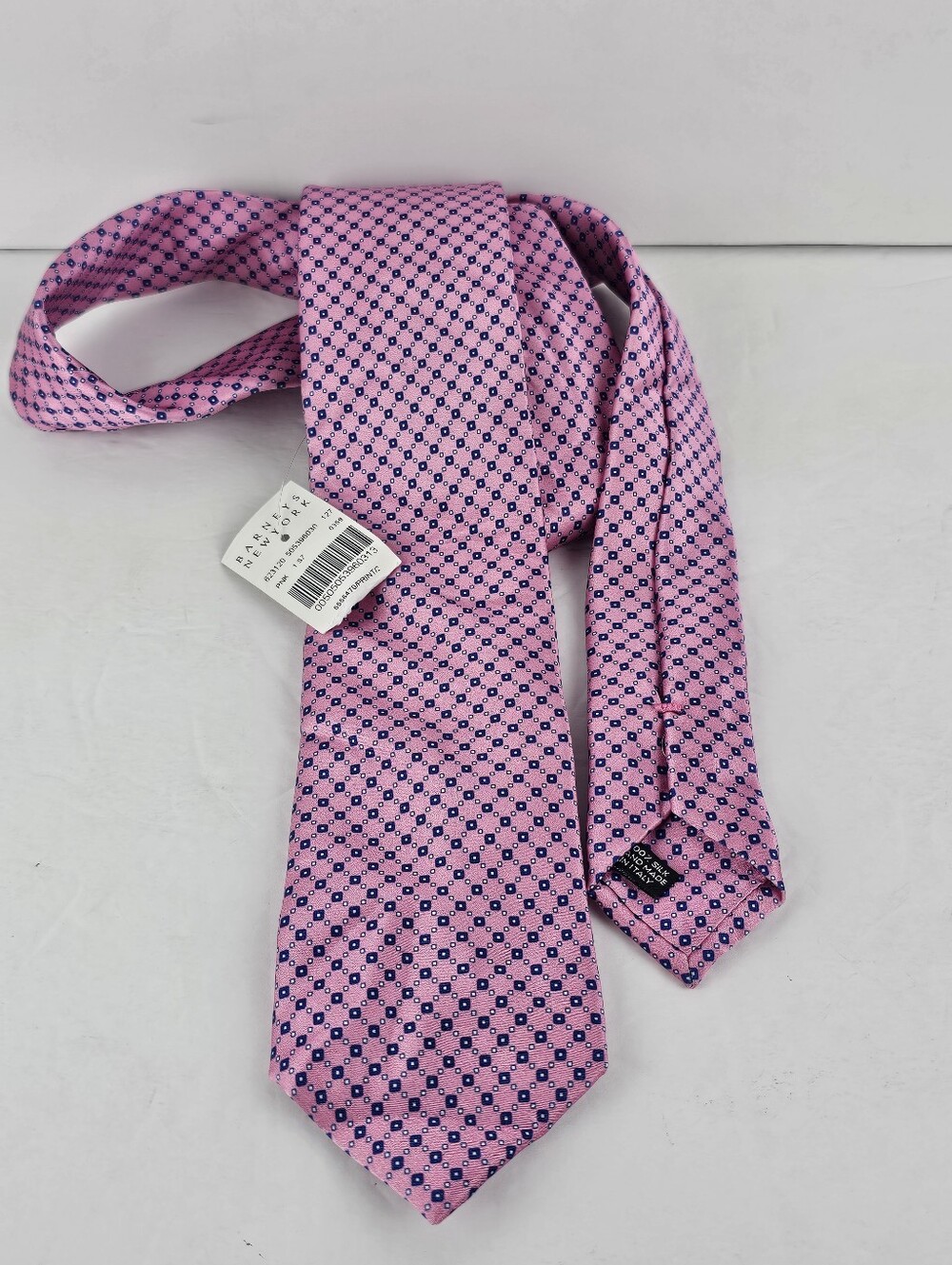 Barneys New York Pink Blue Handmade 100% Silk Necktie NWT Italian Made Tie